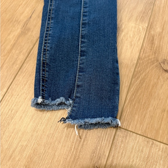 Gibson Latimer Dark Blue Skinny Jeans - Picture 4 of 7